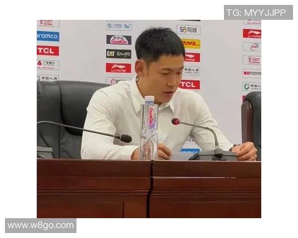 张庆鹏：从篮球场上的拼搏者到生活中的追梦人